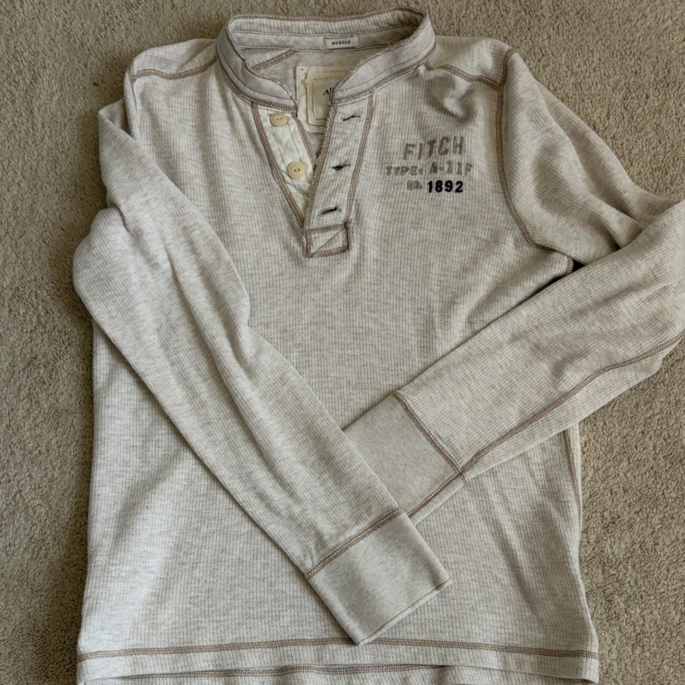 Abercrombie & Fitch Light Gray Henley Top